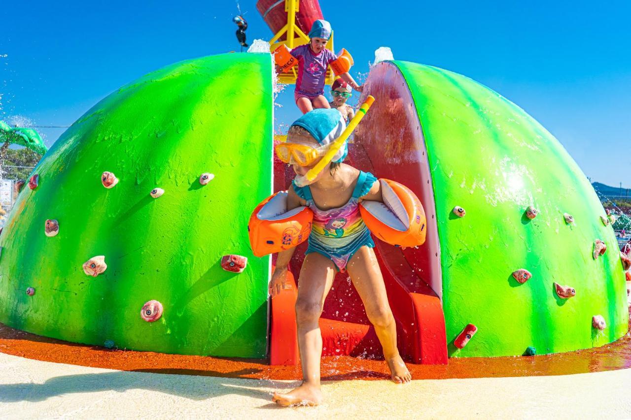Camping Village Baia Blu La Tortuga Aglientu Exterior foto